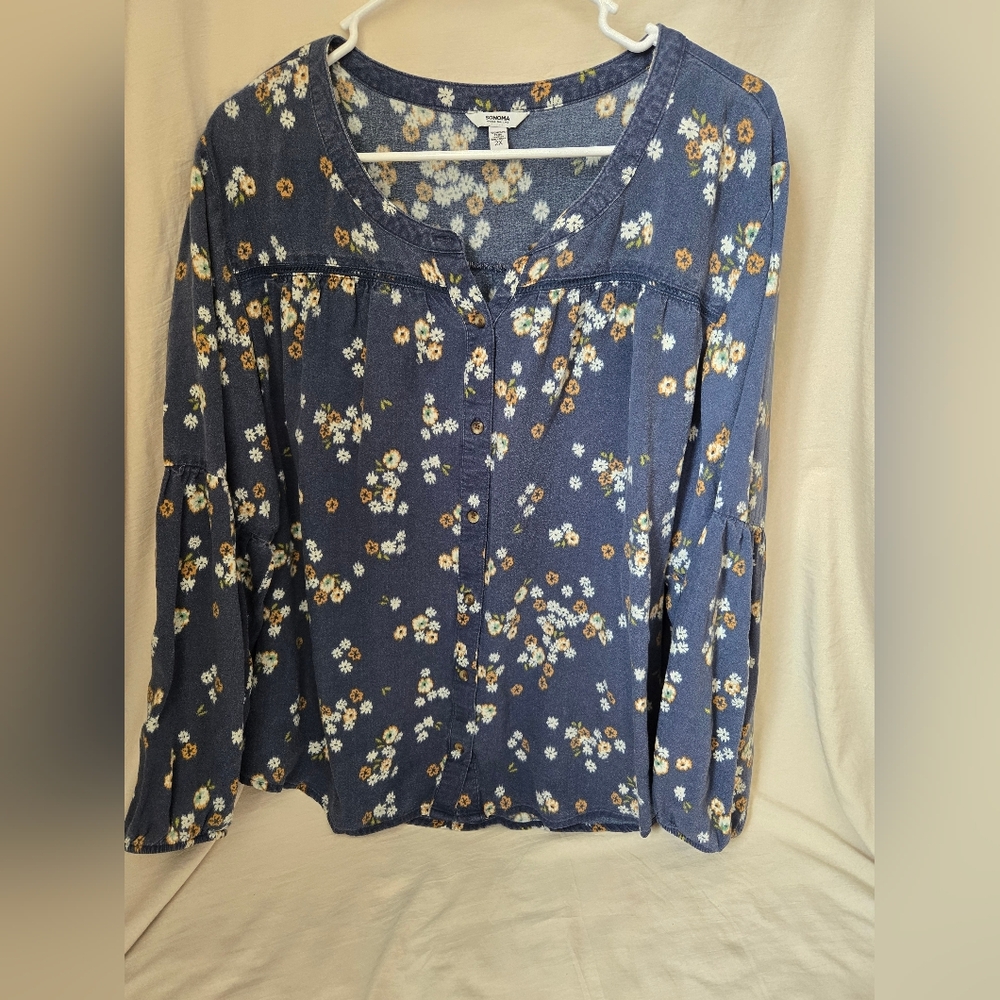 Sonoma Navy Button-Front Floral Blouse
